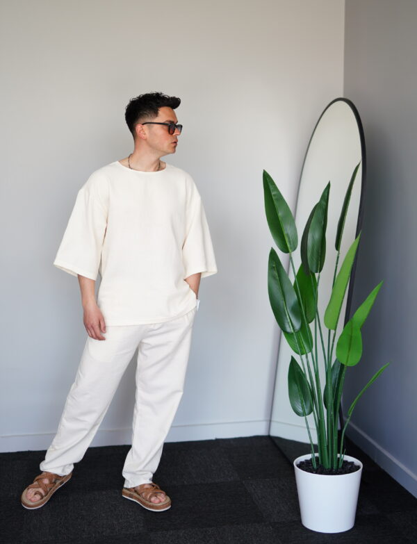 Oversize Bej Müslin Bisiklet Yaka Tişört