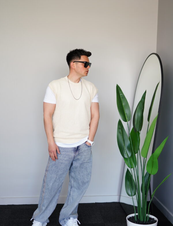 Ekru Süveter Sıfır Kol