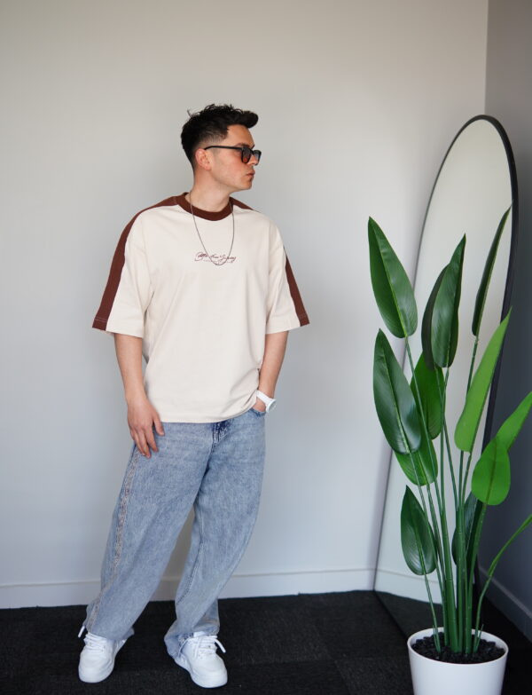 Oversize Kahve-Bej Vanquish baskılı Tşört