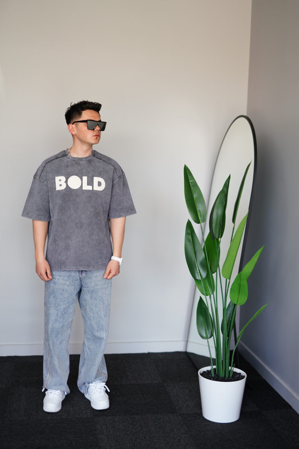 Oversize Gri Bold Baskılı Yıkamalı Tişört